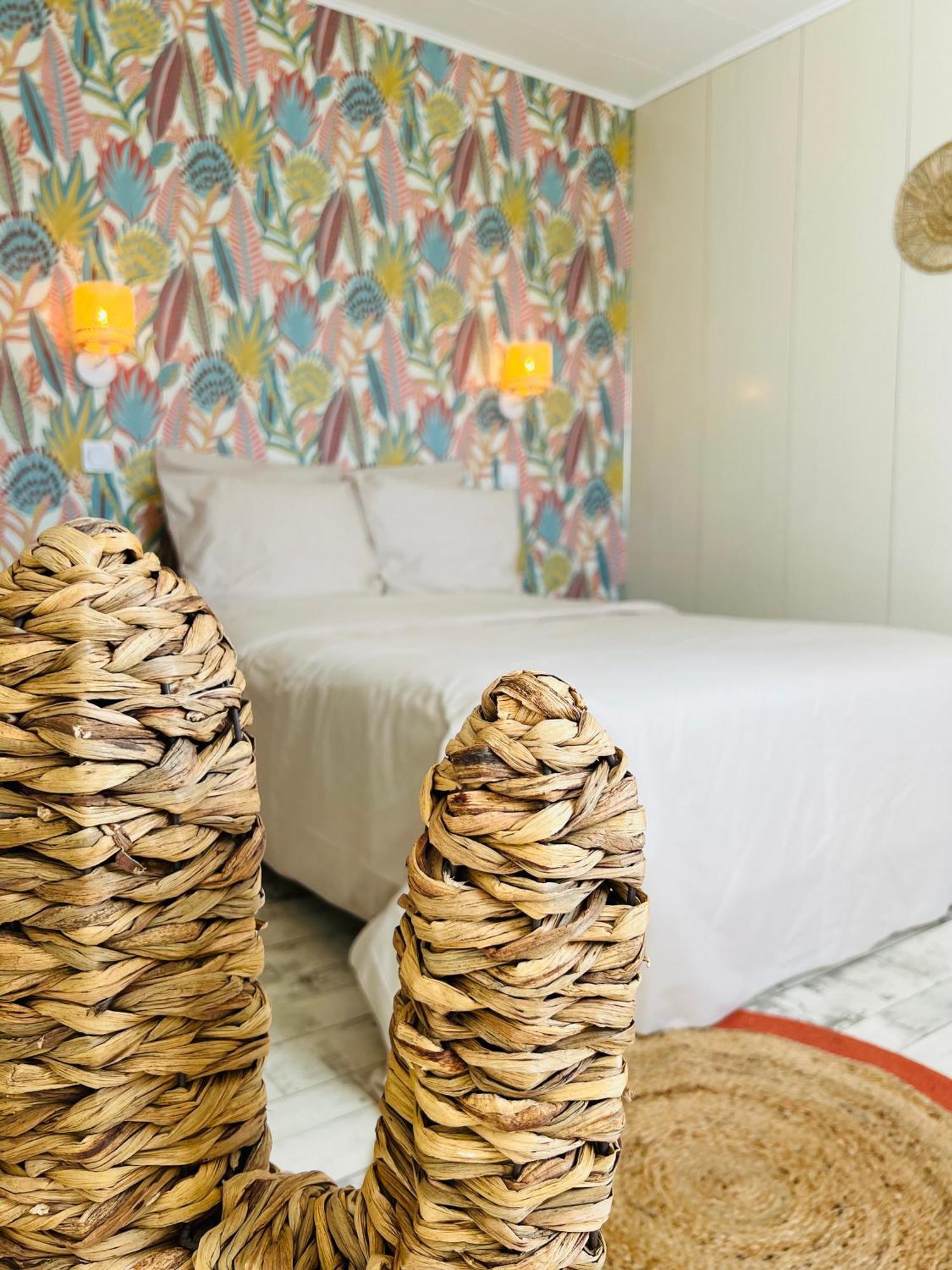 Motel Les Broussailles Mesves-sur-Loire المظهر الخارجي الصورة