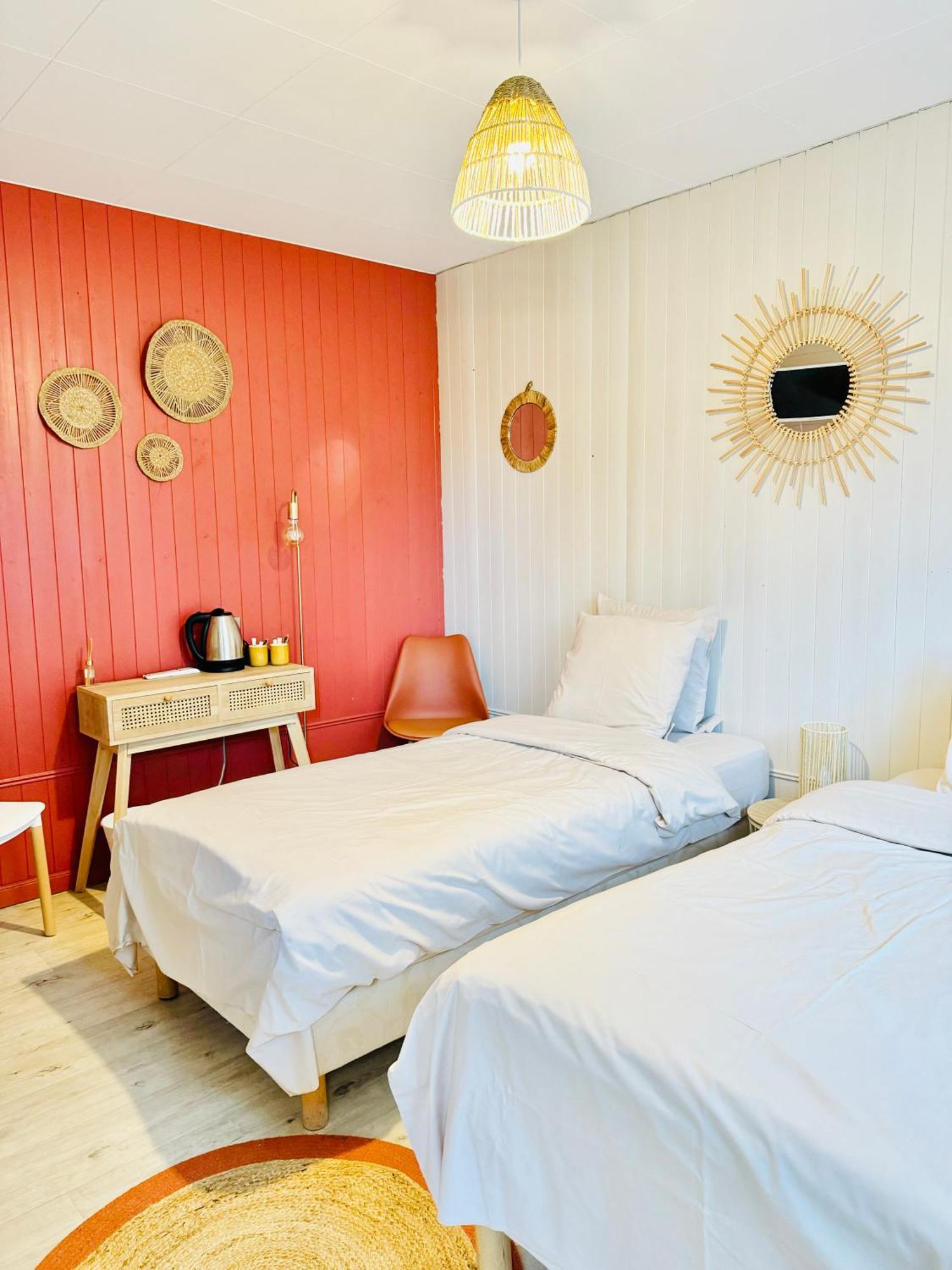 Motel Les Broussailles Mesves-sur-Loire المظهر الخارجي الصورة